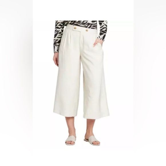 Pants - Women's High-Rise Wide Leg Front Pleat Cropped Pants - Who What Wear - Cream
